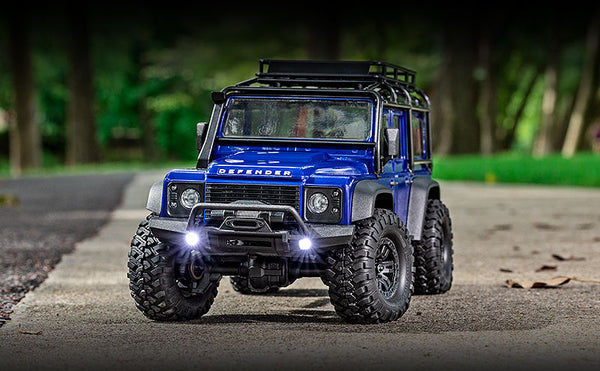 BLUE - 1/18 SCALE DEFENDER - BLUE